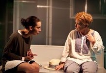 RENGİN UZ : ‘BAĞIMLILIĞIMI OLANAKLI KILDIN ANNE’
