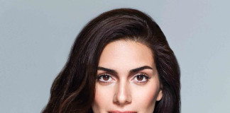 BERGÜZAR KOREL’DEN SEZEN AKSU ALBÜMÜ