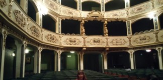 Rengin Uz/ Barok bir mücevher kutusu; Teatru Manoel