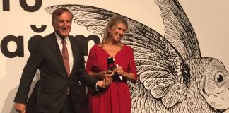 21. İstanbul Tiyatro Festivali’nde Zeynep Oral’ın Ödül Konuşması
