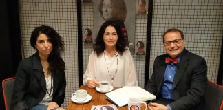 Nazan Kesal ve Berfin Zenderlioğlu ile ‘Yaralarım Aşktandır’ Oyununu Konuştuk.